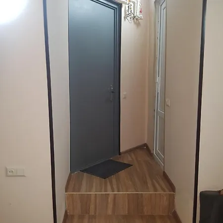 Saba On Dadiani Street Apartment Tbilisi Exterior photo